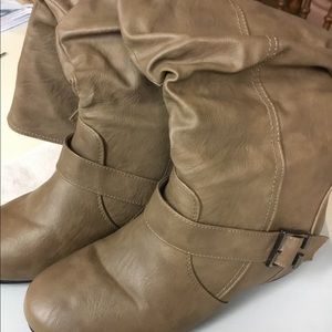 JG taupeColored fashion boot